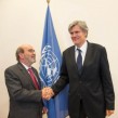 Le Ministre de l'Agriculture Stéphane Le Foll serrant la main de José Graziano da Silva, directeur général de la FAO lors de la rencontre du 19 septembre 2014 à Rome (© Xavier Remongin / Min.agri.fr)