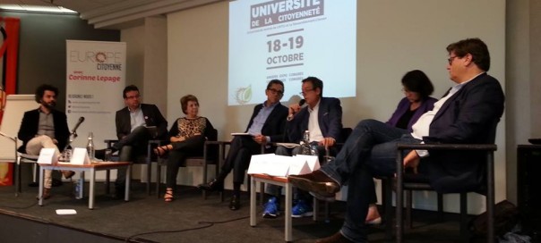 Jean-Philippe Moinet s'exprimant lors de l'Université de la Citoyenneté le 18 octobre 2014 à Angers